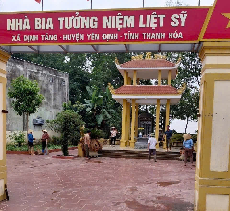 Anh-tin-bai
